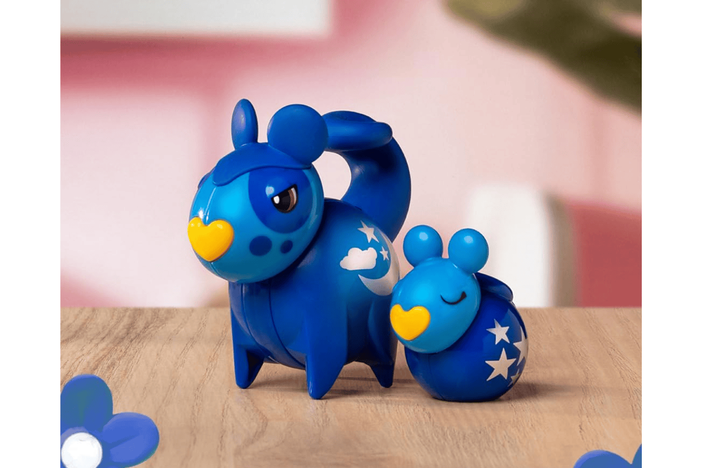 Tracy Stevenson Brio Flora: Characters