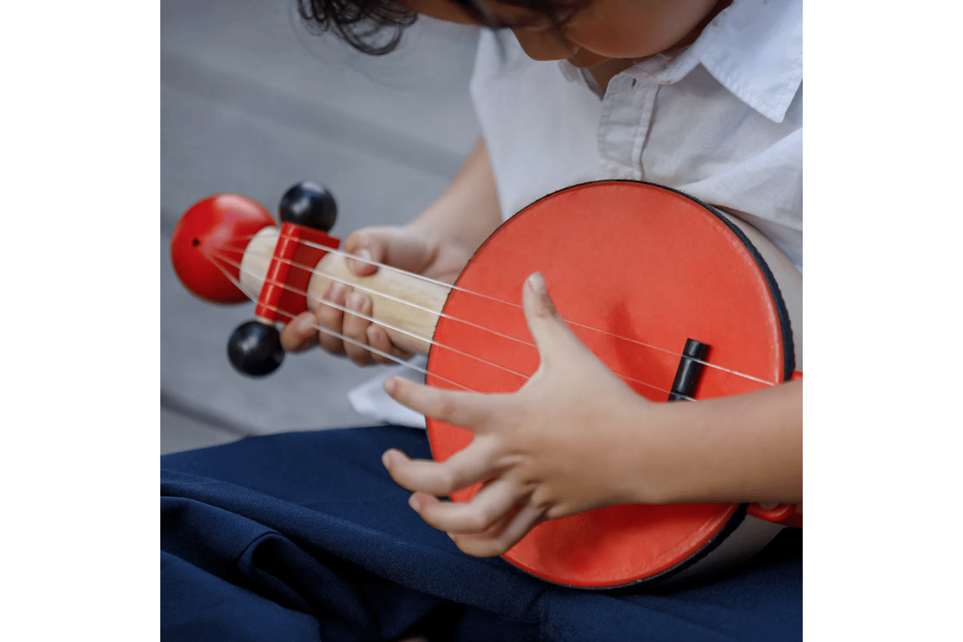 Fire The Imagination Plan Toys Banjo