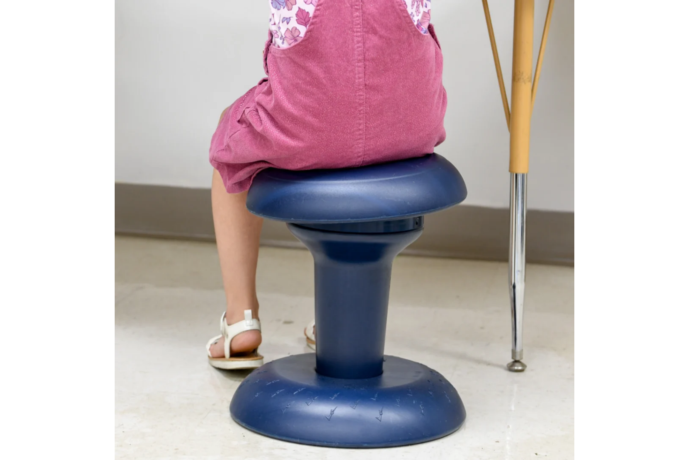 Bouncyband® Wobble Stool