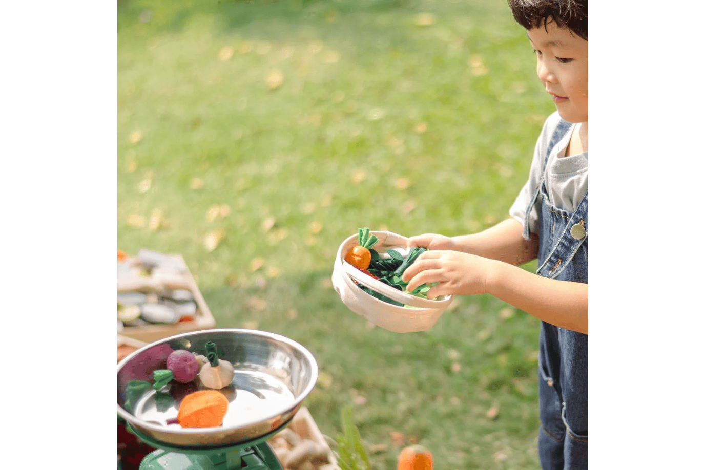 Fire the Imagination Plan Toys Fresh Veggie Basket