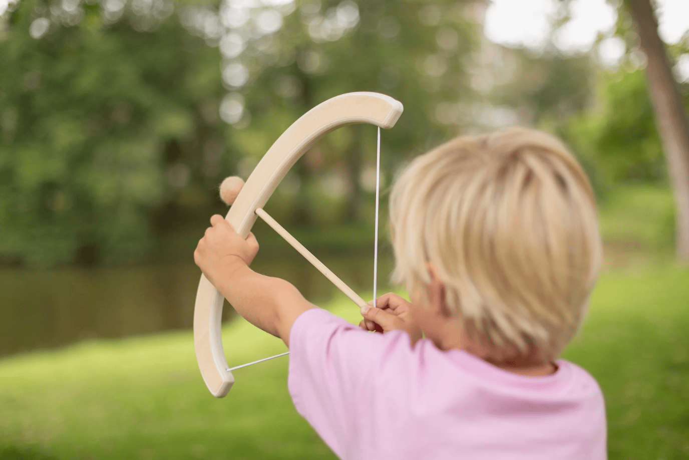 Fire the Imagination Bow and Arrow Set