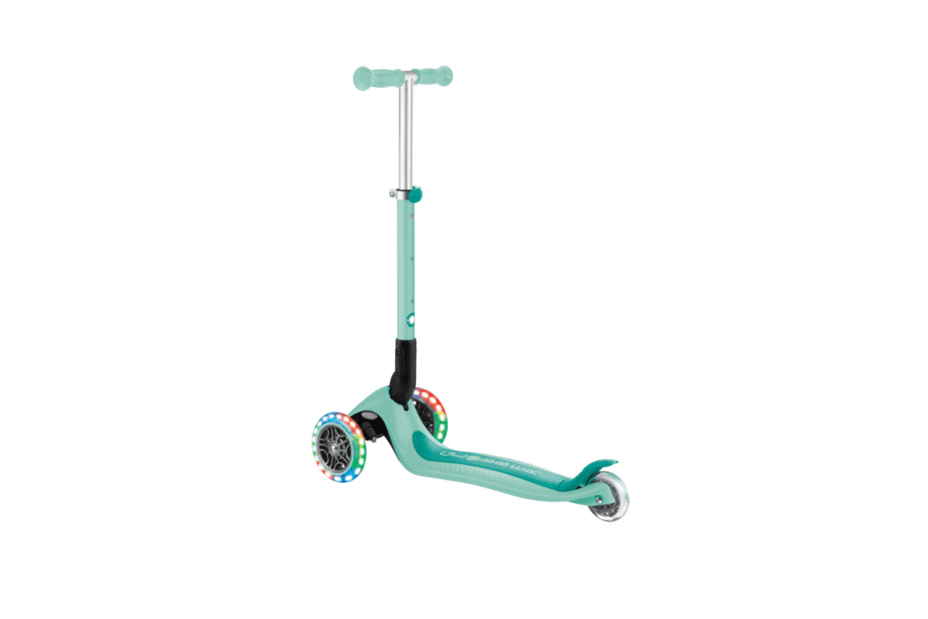 Incredible Novelties Globber Junior Foldable Scooters - Mint