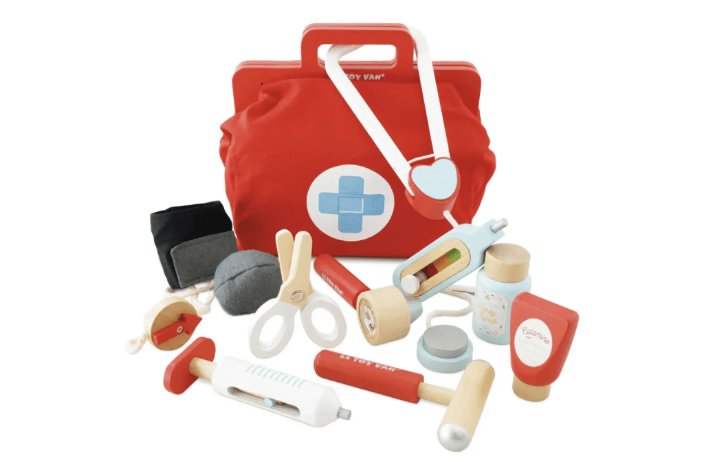 Le Toy Van Doctor Medical Kit, pretend play toys, imaginative play toys, wooden toys, best pretend play toys for kids, The Montessori Room, Toronto, Ontario, Canada.