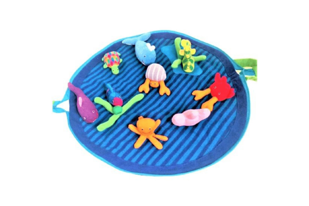 Papoose Cotton Play Scenes