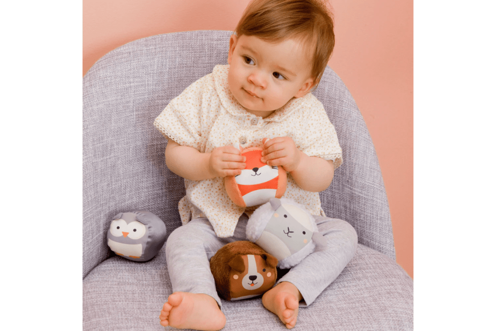 PJM Distributions Inc. Roly Poly Balls - Set of 4