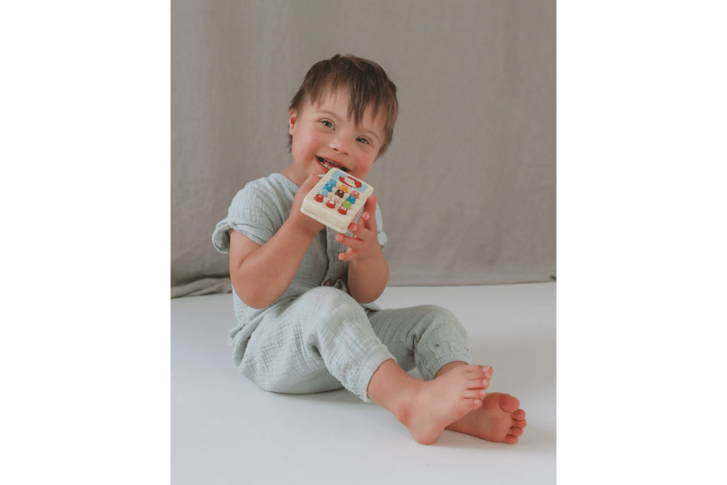 Tender Leaf Wooden Mobile Phone