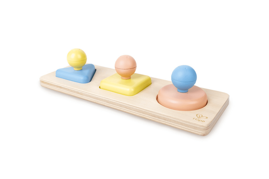 Hape Mirror Shape Puzzle, Montessori Puzzle, 10 months and older, first puzzle for infants, first puzzle for toddlers, basic shapes, mirrored puzzle pieces, designed for small hands, great for concentration, independent play, The Montessori Room, Toronto, Ontario, Canada.