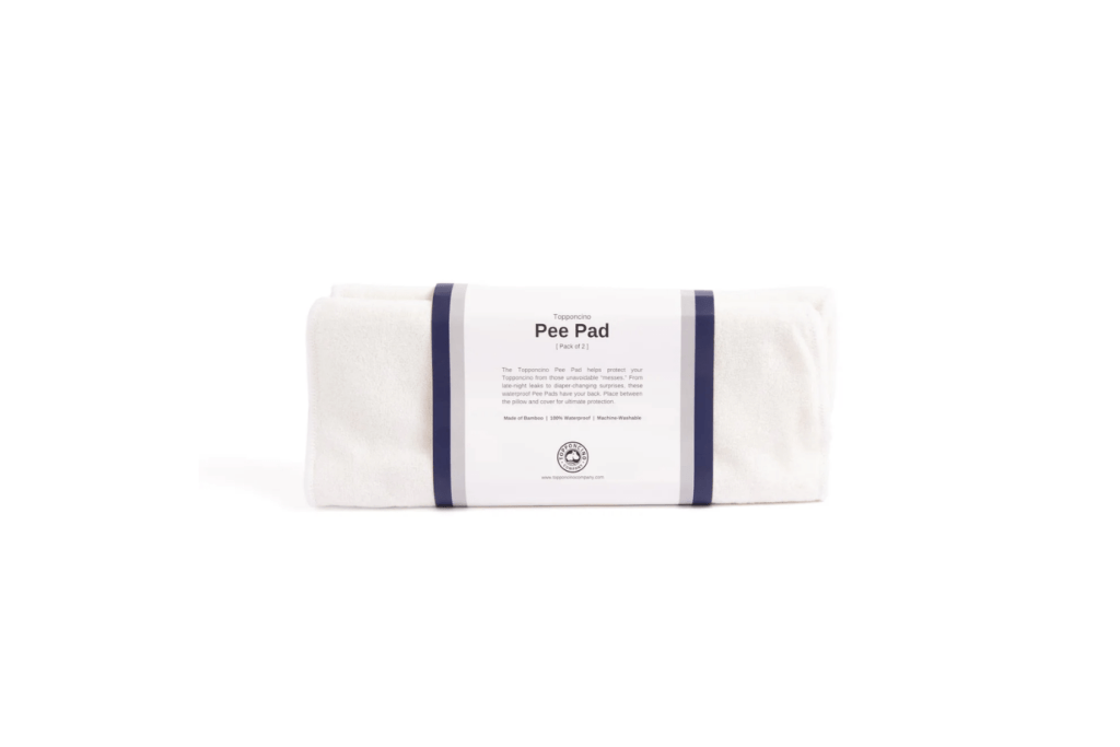 Topponcino Pee Pad, Keep your Topponcino clean and dry, Absorbs up to 10x its weight in liquid, 100% waterproof barrier for maximum protection, Hypoallergenic bamboo blend (70% Bamboo/30% Cotton/TPU Waterproof Layer), Machine-washable, Pack of 2 pee pads, 18" long x 11" wide, Montessori recommended, baby registry gifts, gifts for new baby, Topponcino Company, The Montessori Room, Toronto, Ontario, Canada.