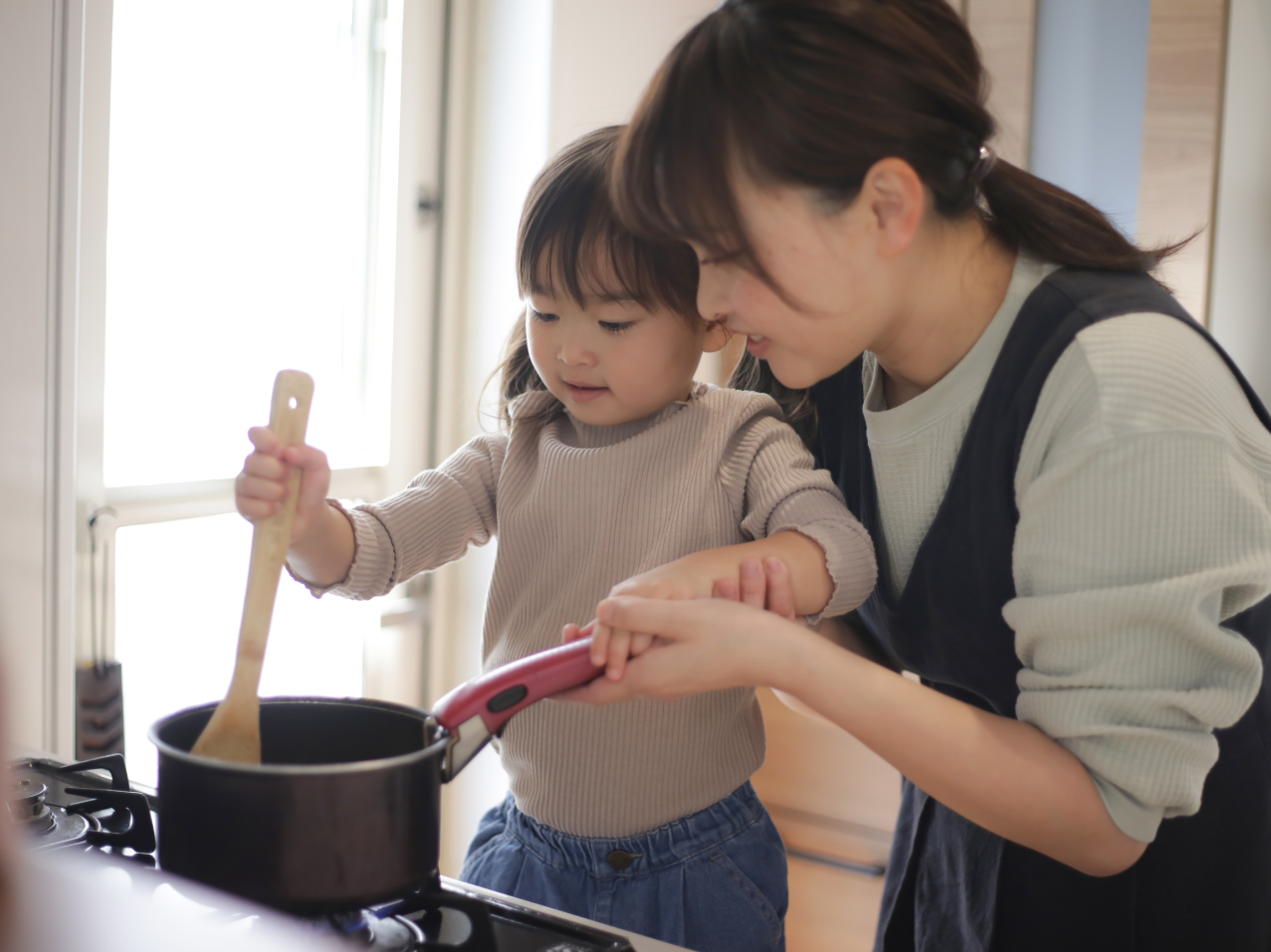 The Benefits of Cooking With Kids