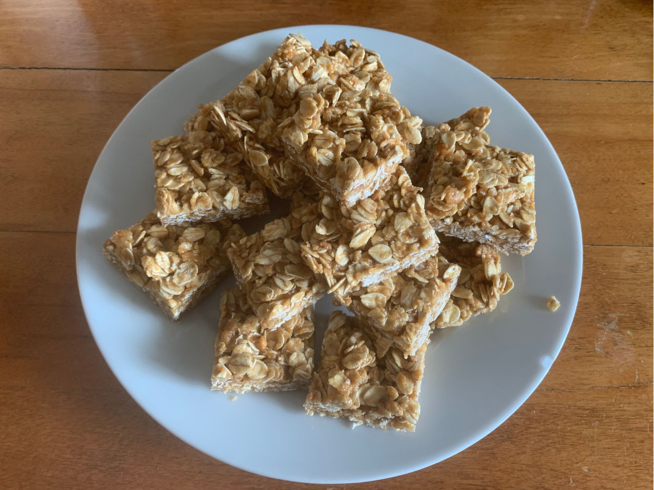 NEW Visual Recipe: 3-Ingredient No-Bake Oat Bars
