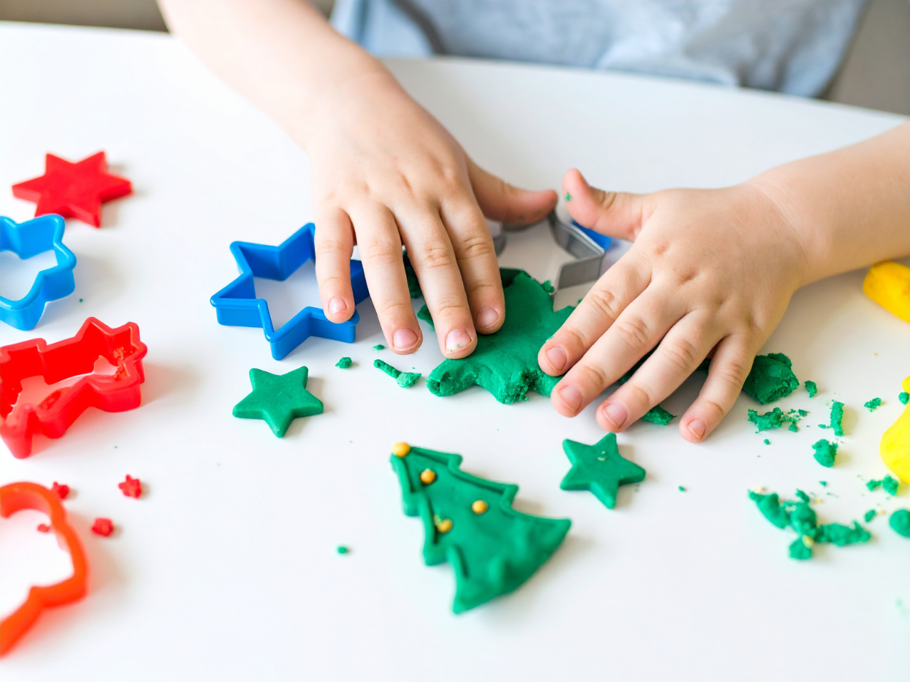 [FREE PRINTABLE] New Winter Play Dough Mats