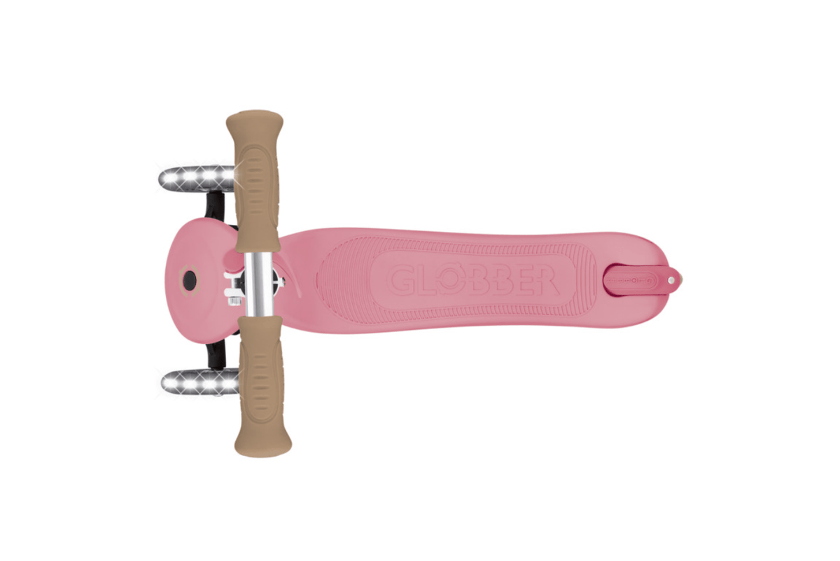 Incredible Novelties Globber Signature Scooter with Lights