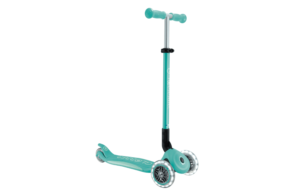 Incredible Novelties Globber Primo Foldable Scooter with Lights