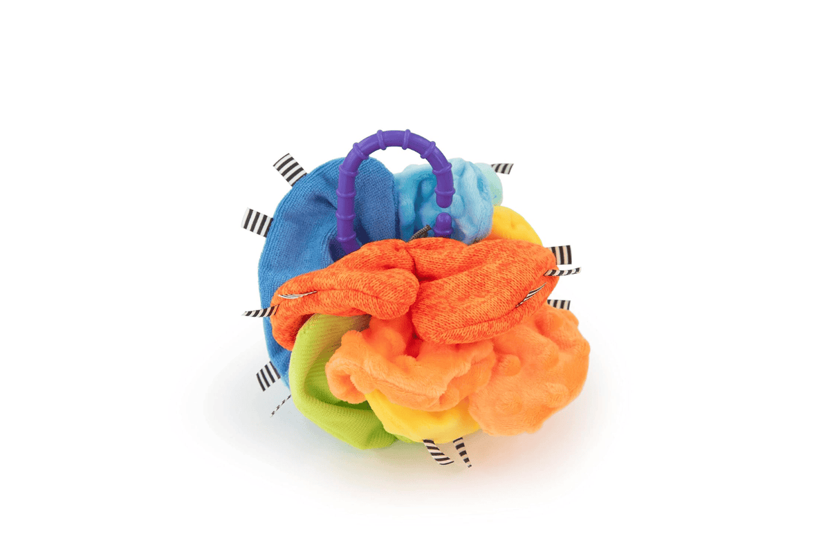 Kidcentral Crinkle Ball