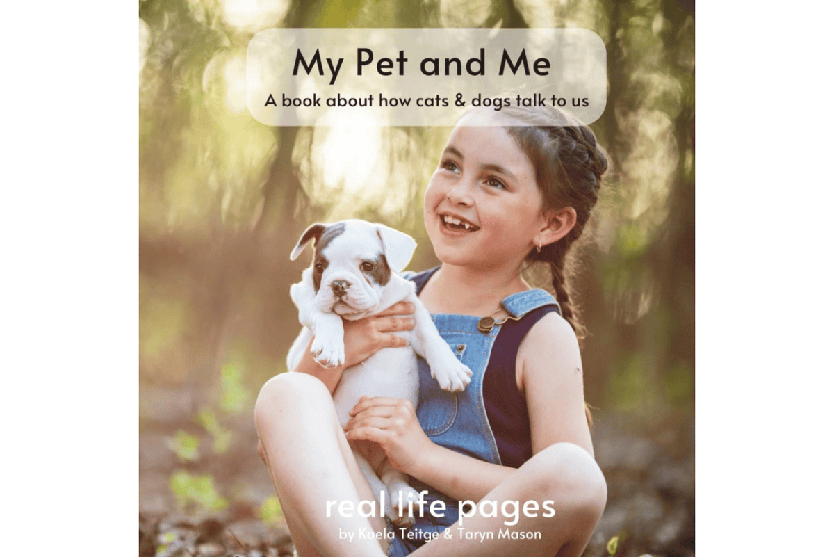 Real Life Pages My Pet &amp; Me [Paperback]