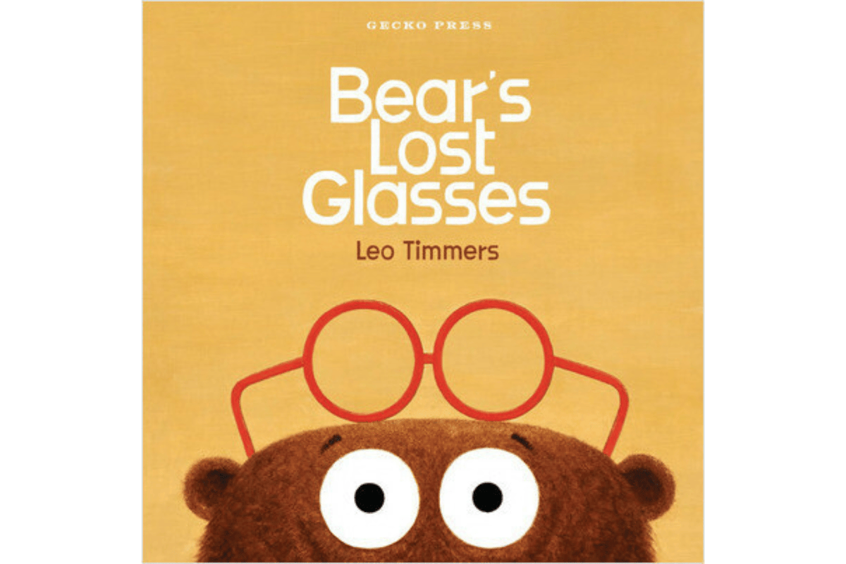Raincoast Books Bear's Lost Glasses by Leo Timmers [HARDCOVER]