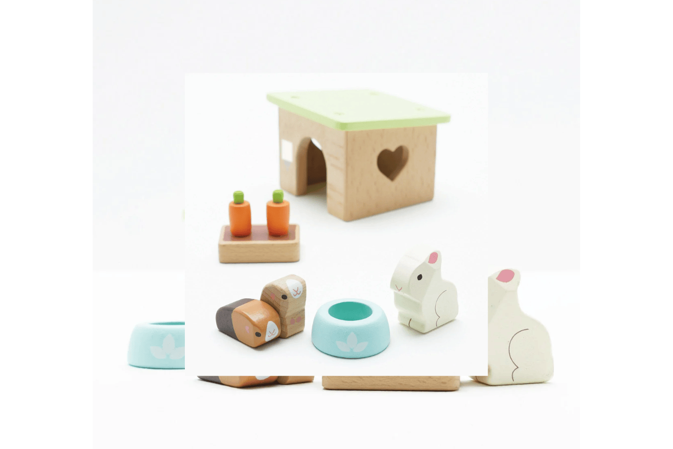 Fire the Imagination Le Toy Van Doll House Pets