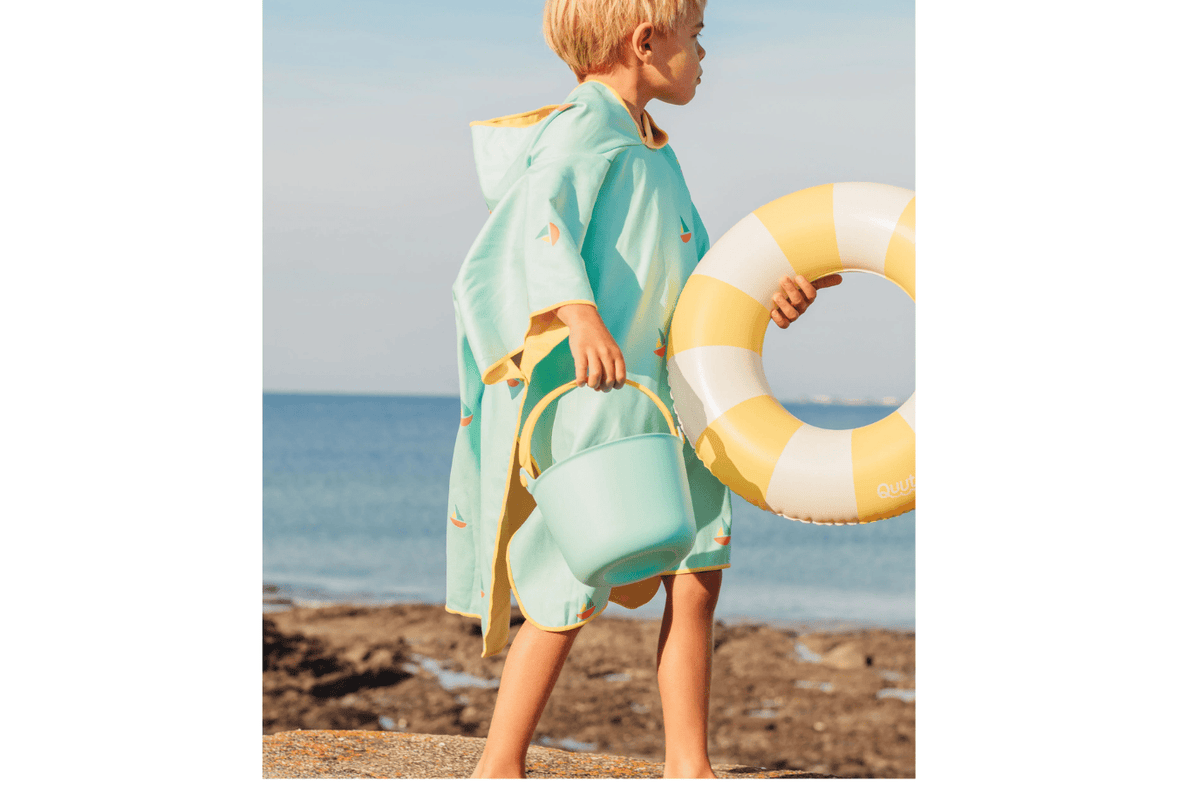 Fire The Imagination Quut Beach/Bath Poncho