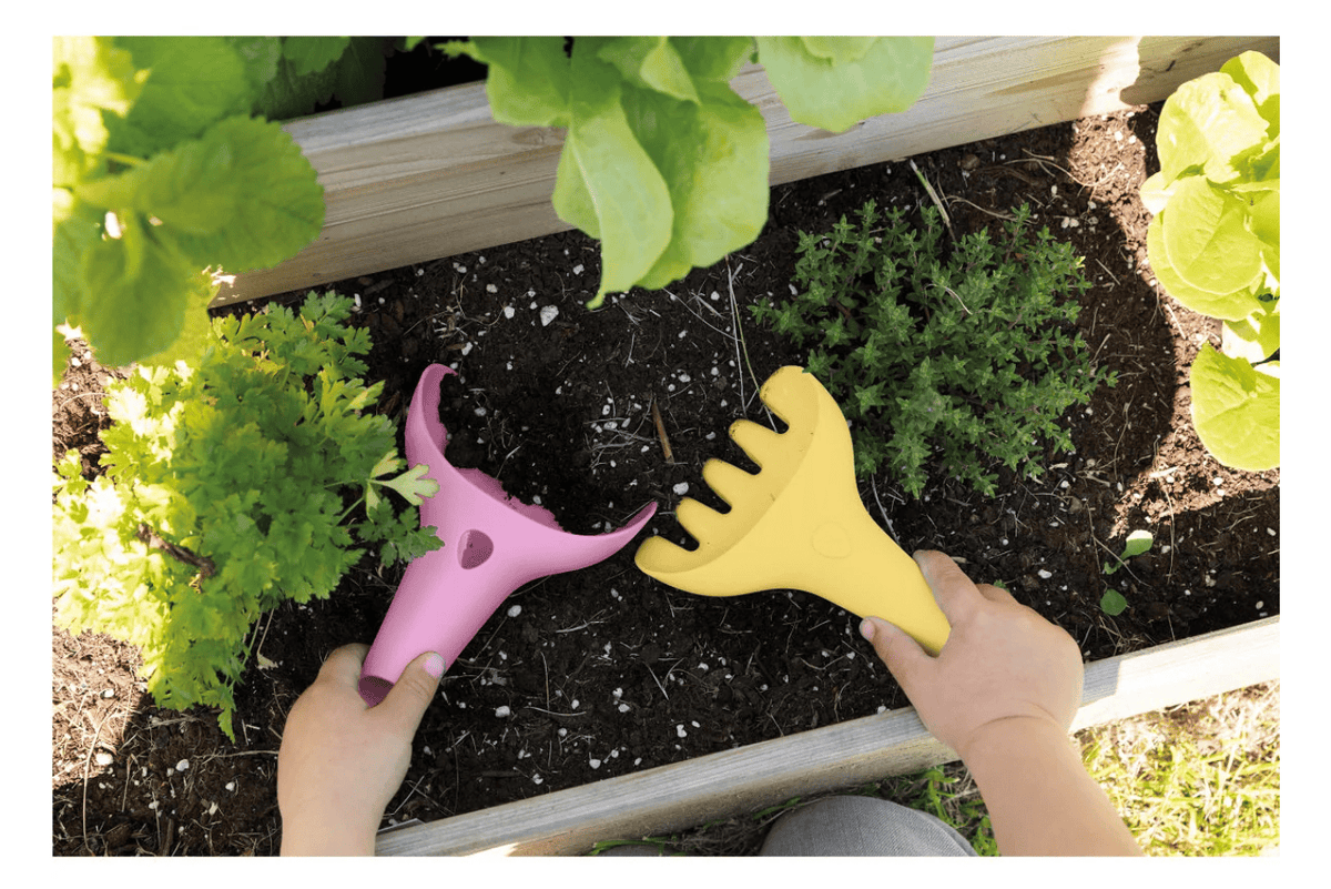 Fire The Imagination Quut Garden and Beach Set