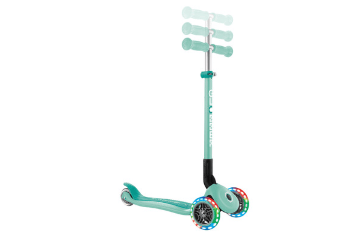 Incredible Novelties Mint Globber Primo Foldable Scooter with Lights