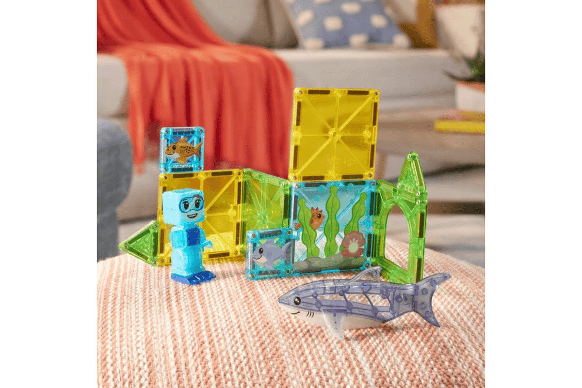Valtech Magna Tiles Magna-Tiles® Shark Dive 13-Piece Set