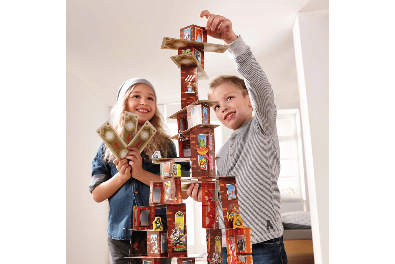 Haba Rhino Hero - Super Battle Stacking Game