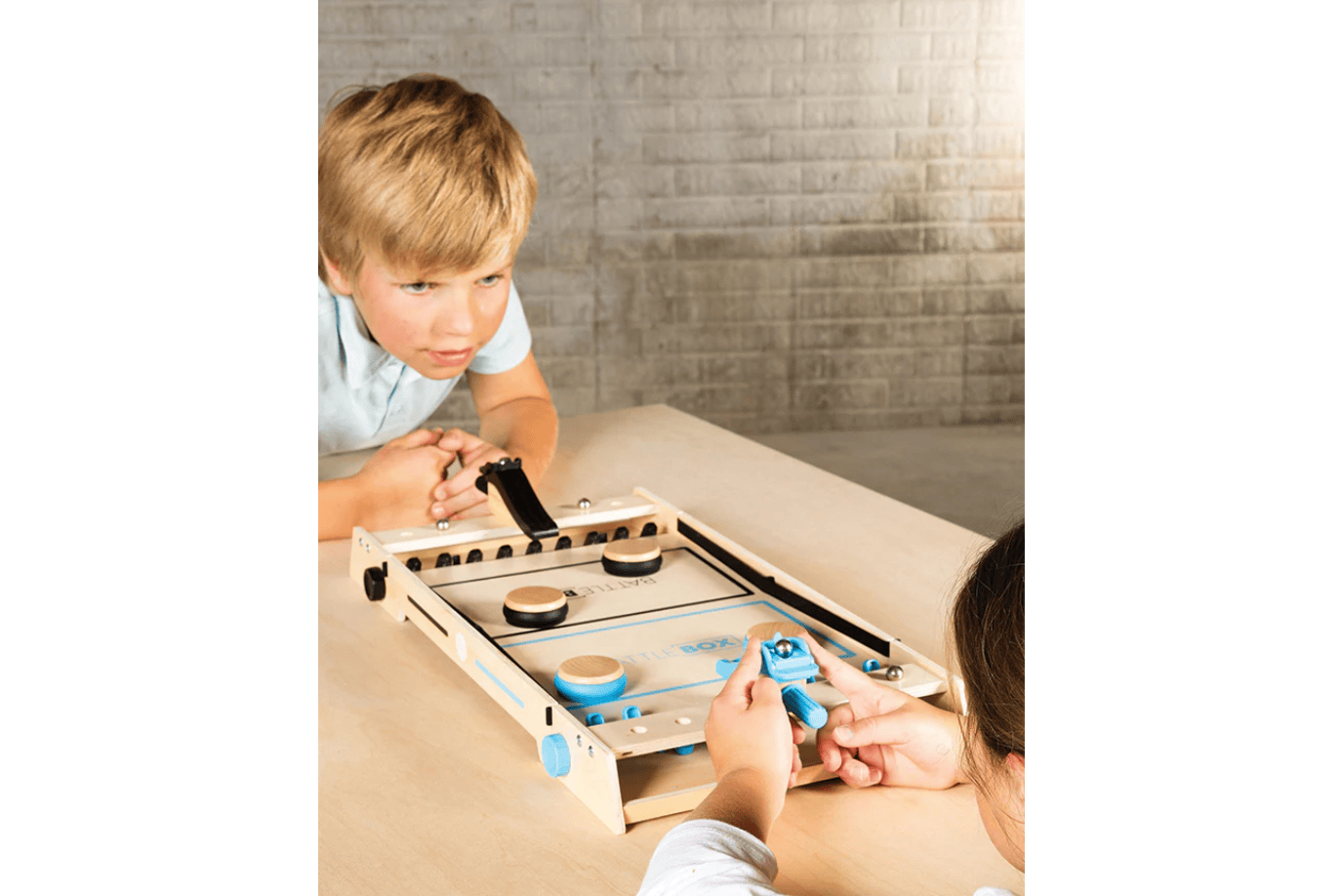 Outset Media Fat Brain Toys Battle Box