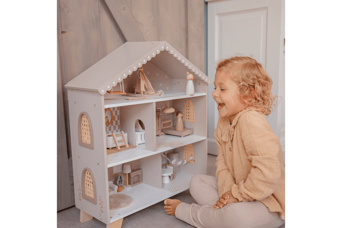Wooden Doll House - Nougat