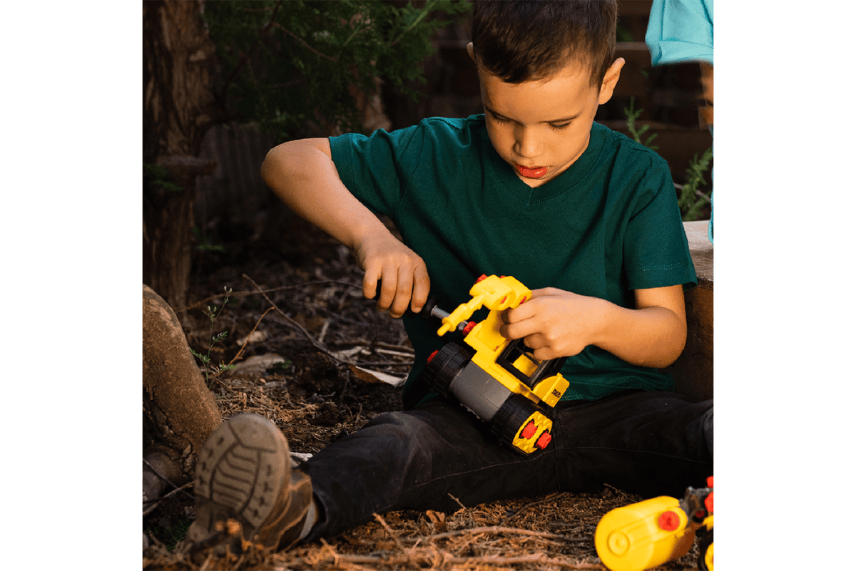 K.I.D. Toys Inc. Stanley Jr.- Mega Construction Bundle