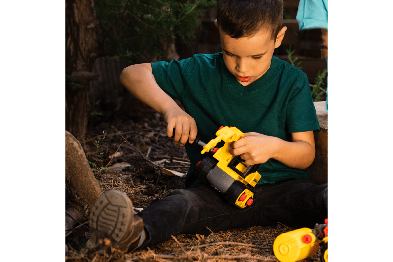 K.I.D. Toys Inc. Stanley Jr.- Mega Construction Bundle