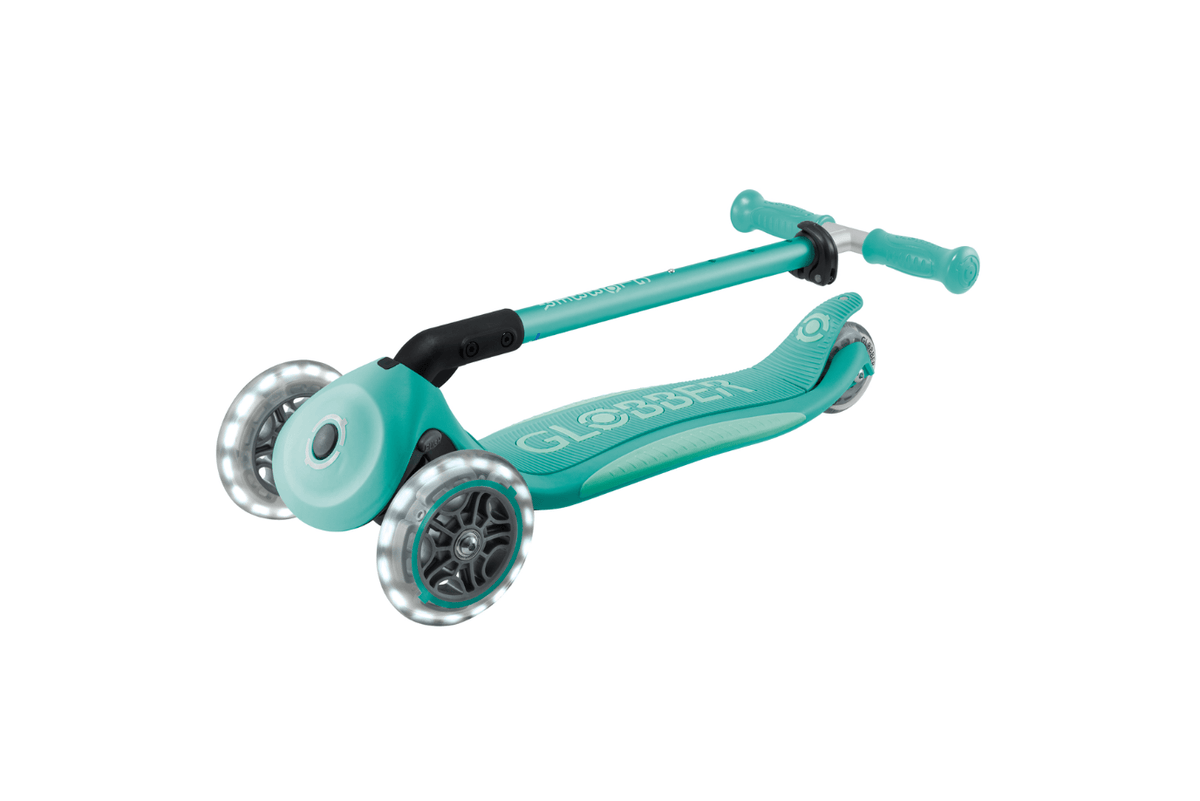 Incredible Novelties Globber Primo Foldable Scooter with Lights