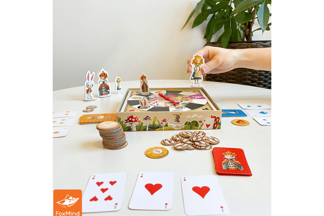 FoxMind Alice's Adventures in Wonderland [Ages 6+]