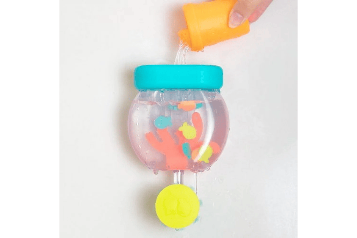 Kidcentral Fishbowl Suction Bath Toy