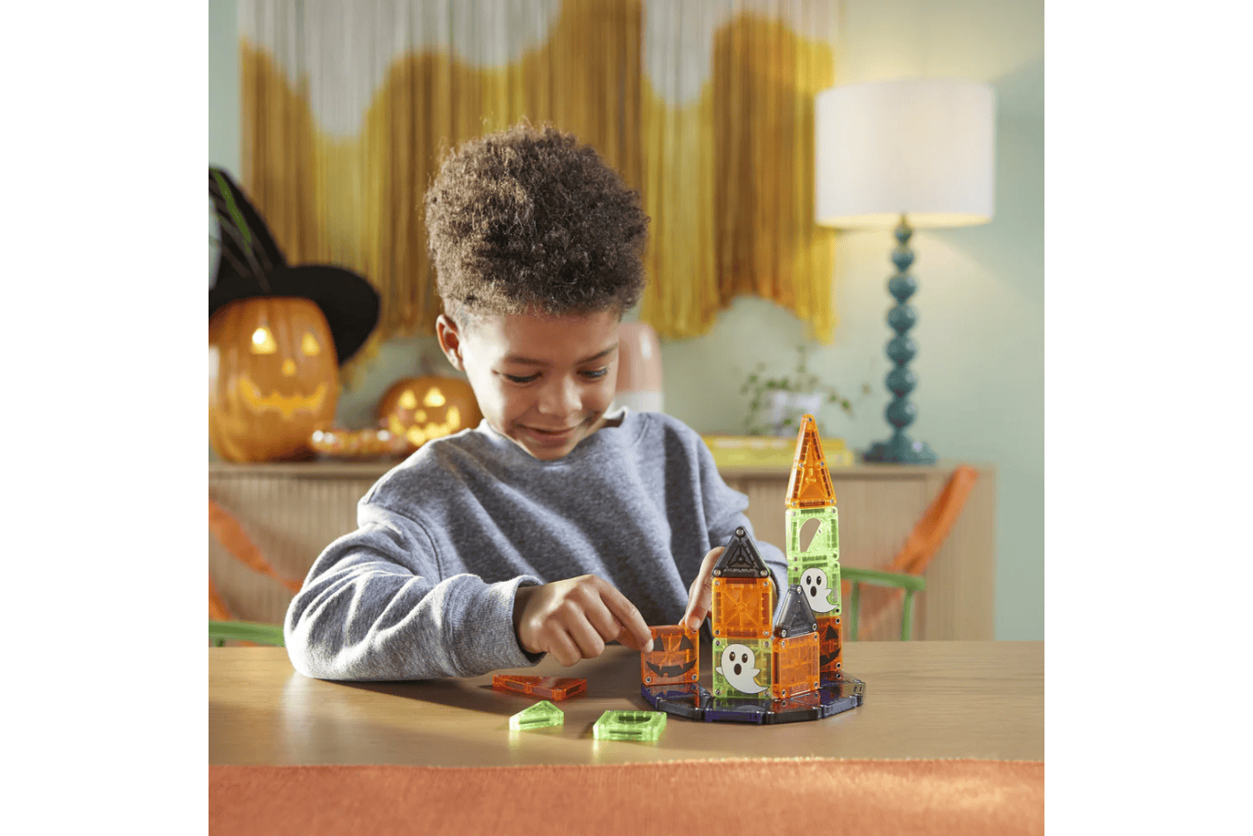 Valtech Magna Tiles MAGNA-TILES® microMAGS Spooky 24-Piece Travel Set