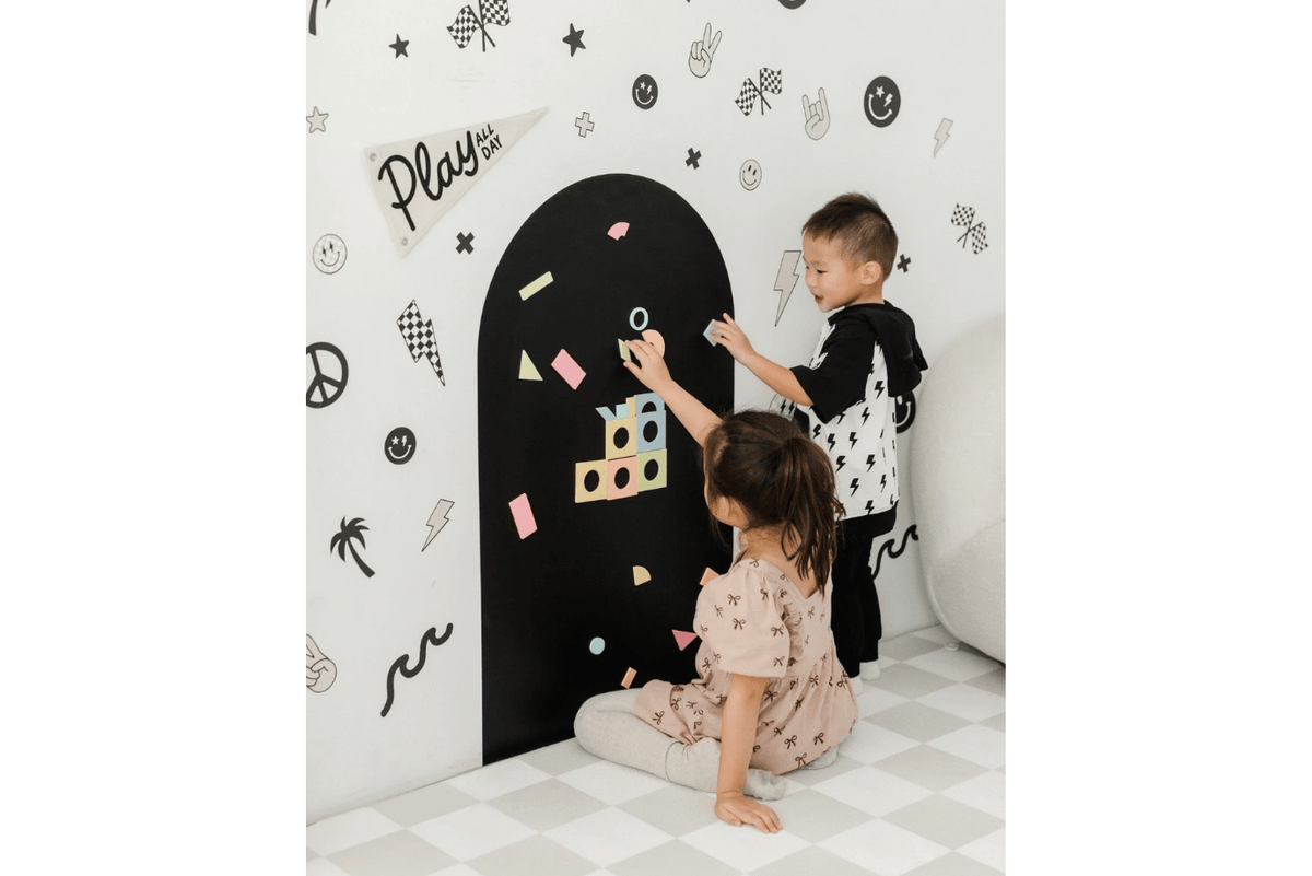 Cherrypick NEW Magic Playwall - Removable Magnetic Chalkboard Wall Decal