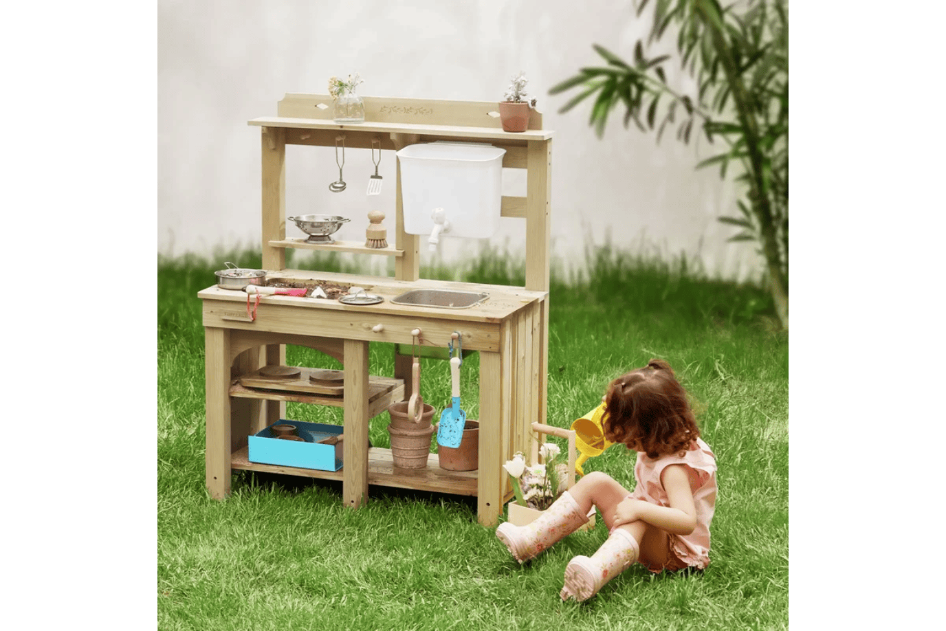 Tinyland Award-Winning Wood Mud Kitchen