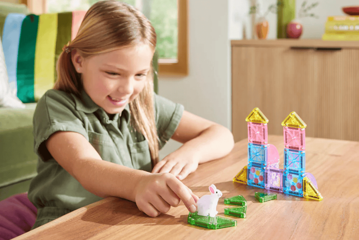 Valtech Magna Tiles MAGNA-TILES® microMAGS Spring Garden 24 Piece Travel Set