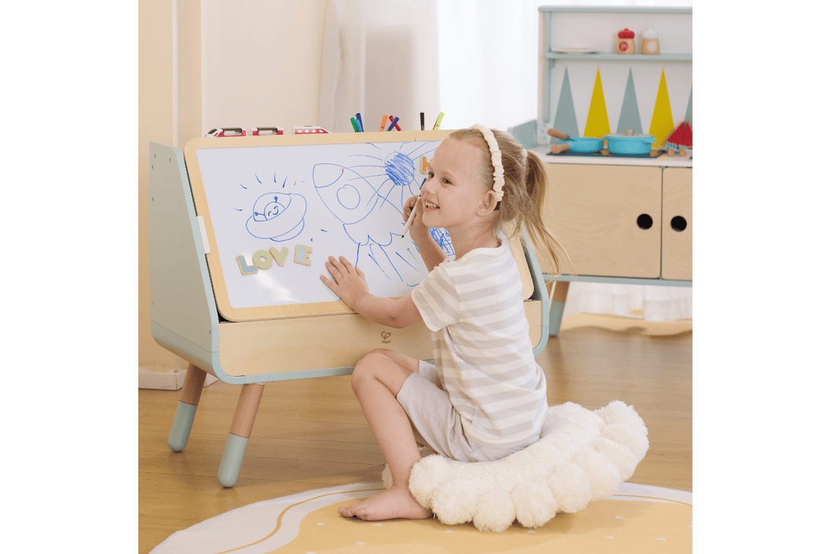 Playwell Hape Read & Draw Sling Bookshelf