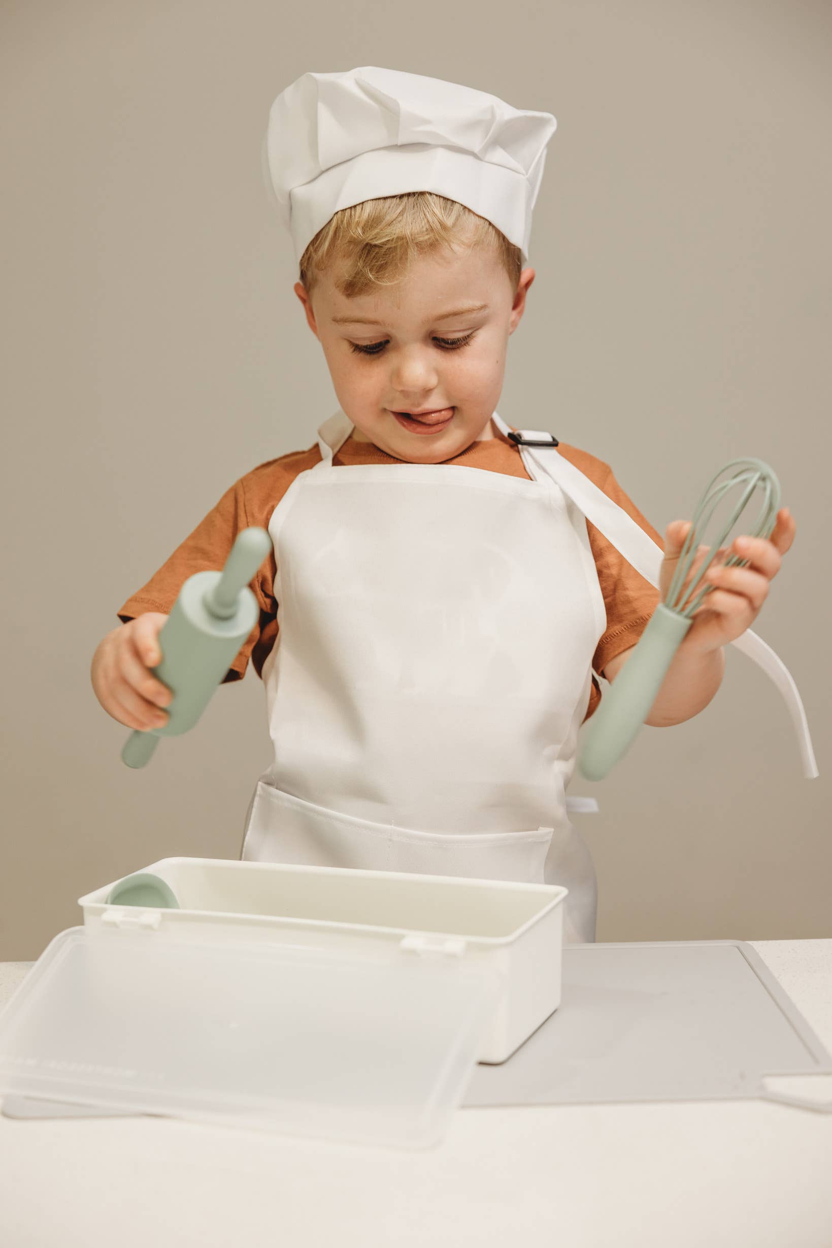 Mini Chef Children's Cooking Kitchen Set - Silicone [8 Pieces]