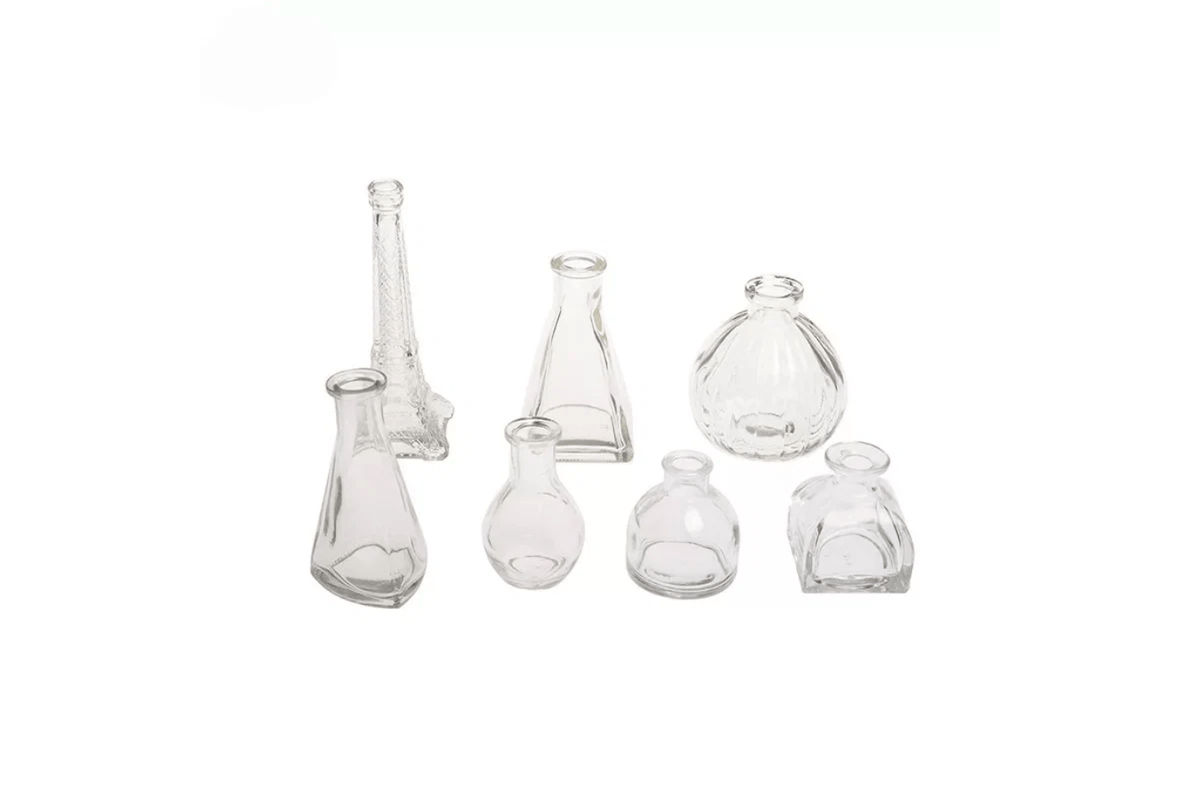 Adena Montessori Set of 7 Mini Glass Vases