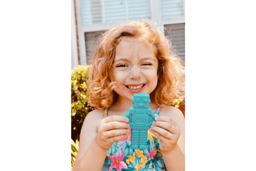 ARK MEGA RoboChew™ Robot Chewy