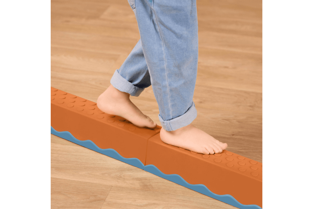 B. Toys Balancing and Build Set