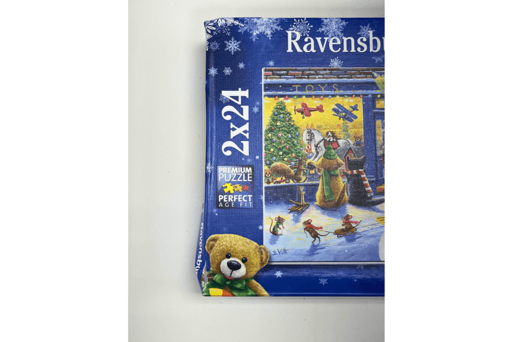 Christmas Kitties - 2 x 24 Piece Puzzles - Damaged Box - FINAL SALE