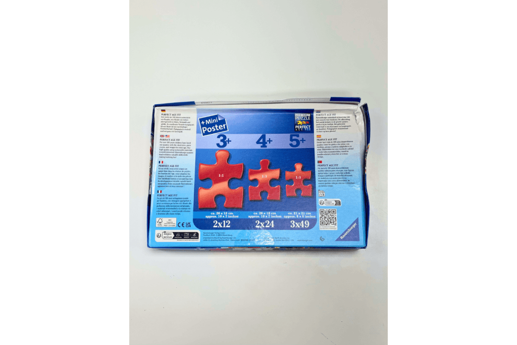 Christmas Kitties - 2 x 24 Piece Puzzles - Damaged Box - FINAL SALE