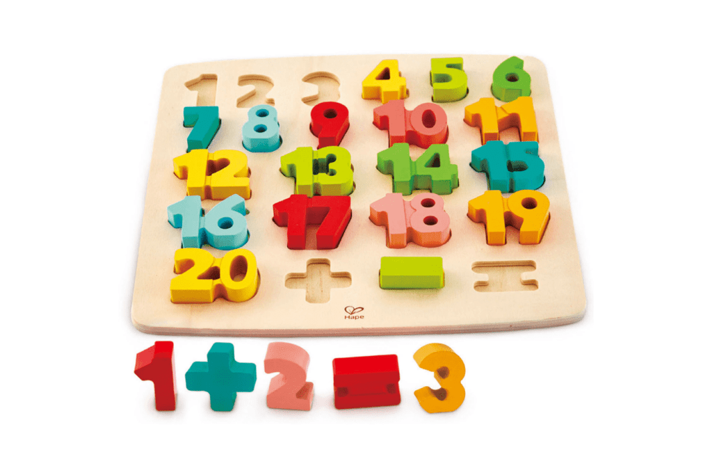 Chunky Number Puzzle, Hape, math puzzles for preschoolers, best puzzles for kids, wooden puzzles for 3 year old, wooden puzzle for 4 year old, wooden puzzle for 5 year old, The Montessori Room, Toronto, Ontario, Canada. 