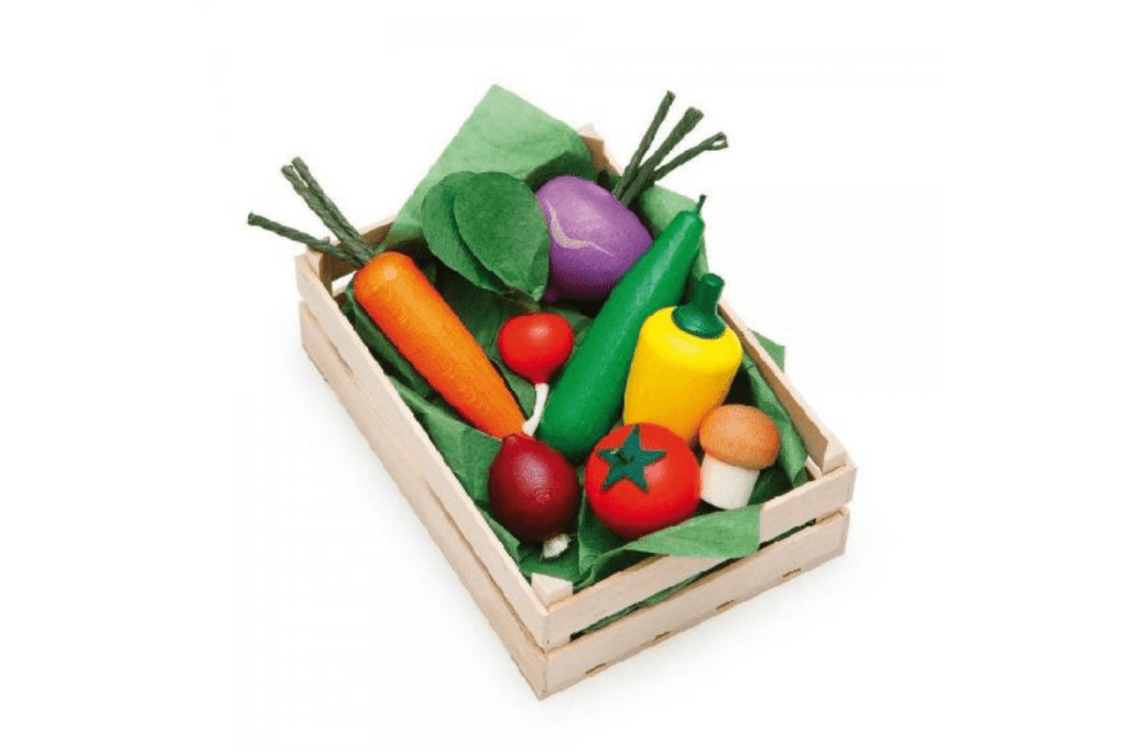 Erzi Assorted Vegetables, wooden vegetables, realistic vegetables for play, language objects, pretend play toys, best toys for imaginative play, pretend kitchen accessories, best toys for pretend play, 3 years and up, The Montessori Room, Toronto, Ontario, Canada. 