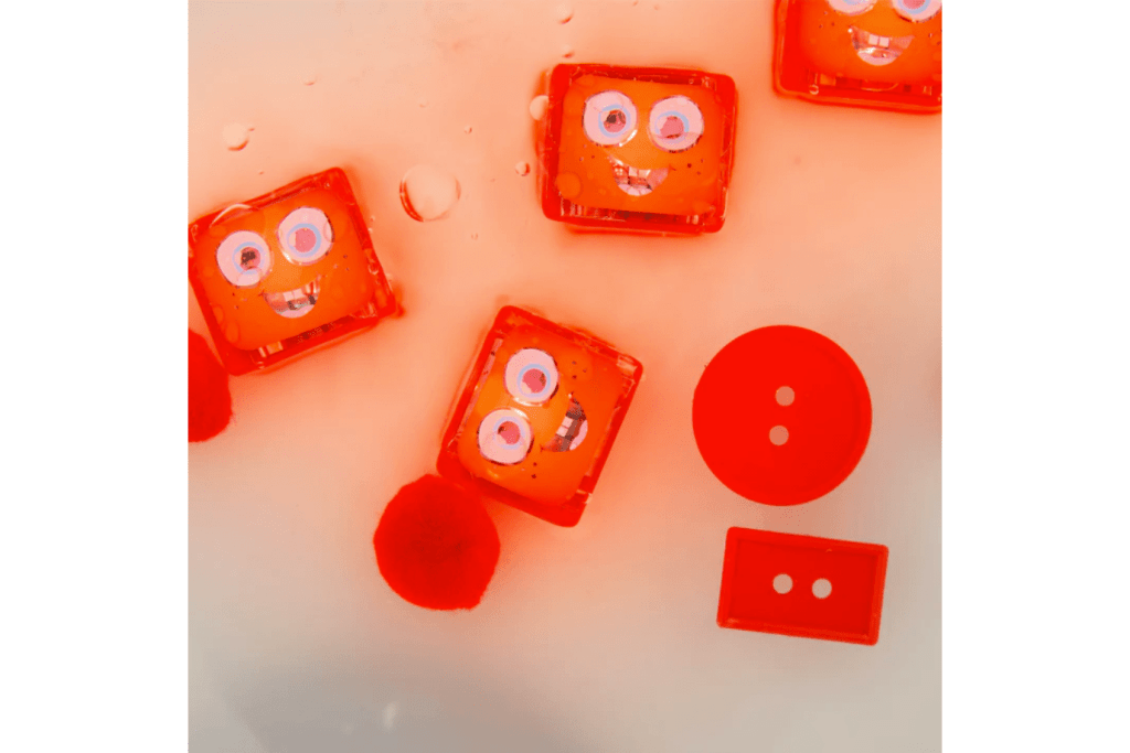 Glo Pals Light Up Cubes (4 Pack)