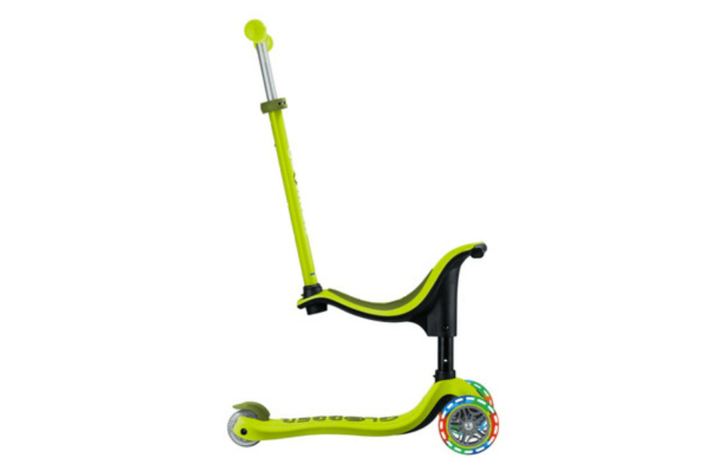 Globber GO-UP Sporty Lights - Mint I The Montessori Room Globber GO-UP Sporty Lights - Mint I The Montessori Room