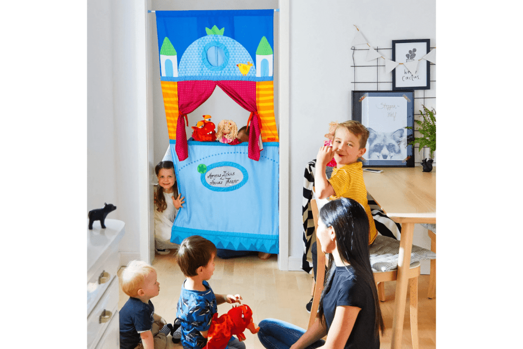 Hanging Doorway Puppet Theatre