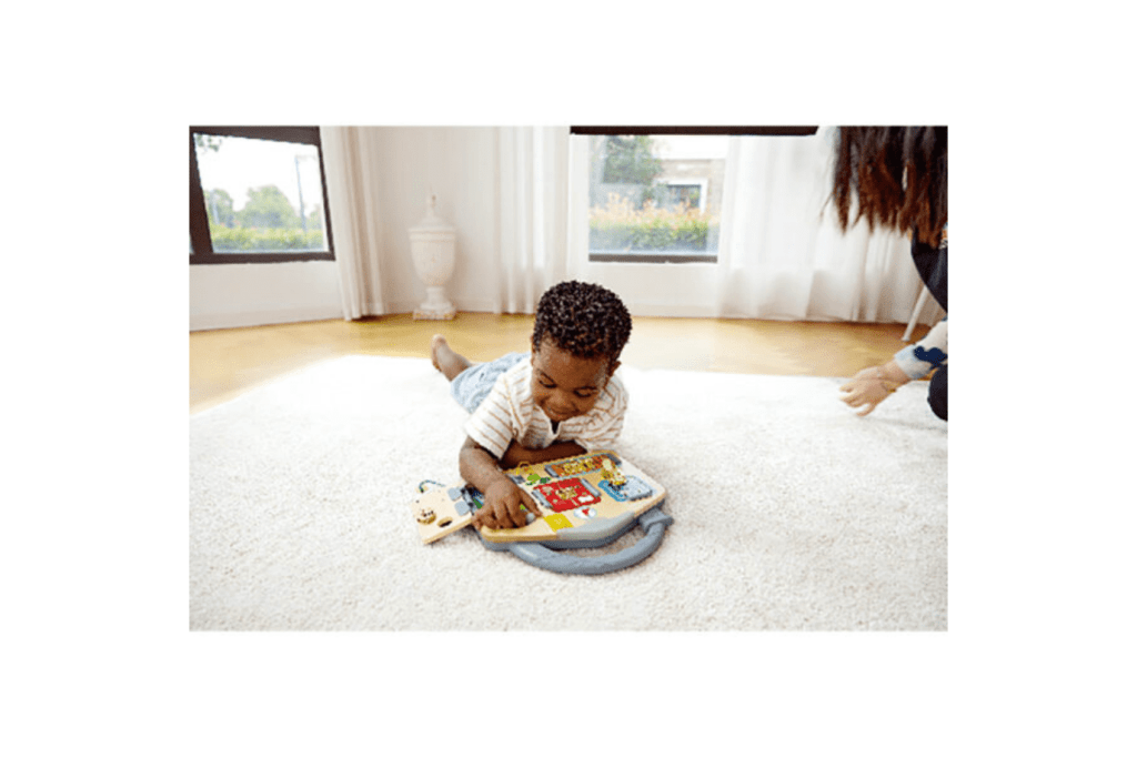 Hape Lock & Learn Playboard